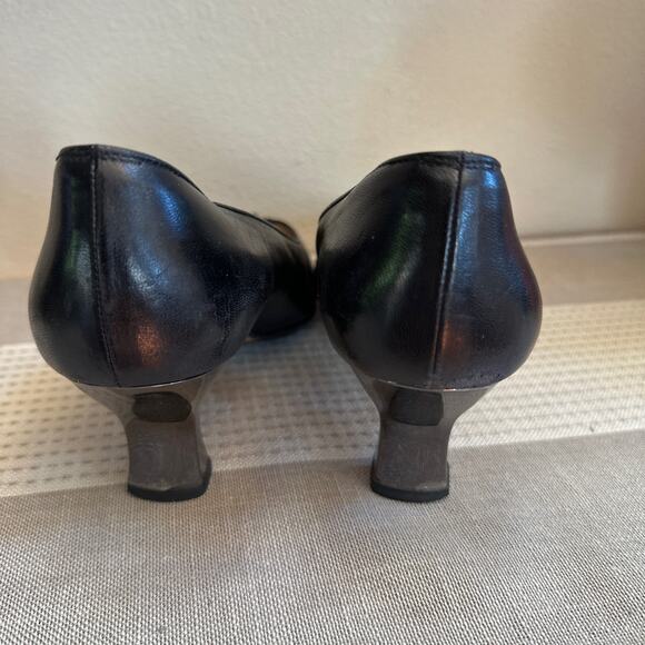 Vintage Salvatore Ferragamo Black Pumps with metallic Heel Size 7.5 - Picture 7 of 12